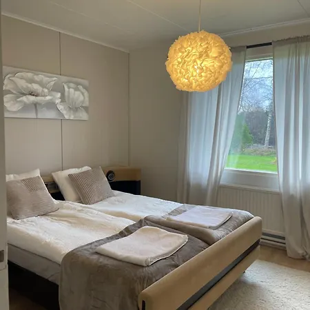 Apartment Pieni Omakotitalo Joen Rannalla *